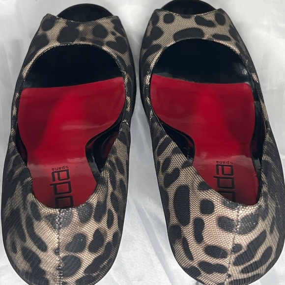 Moda Spana Leopard Print Mesh Peep-toe Platform Pumps - Size 7.5 - Picture 5 of 7